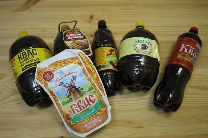 Квас. Квас благодей окрошечный. Бутылка кваса. Квас бренды. Лидский квас вкусы.