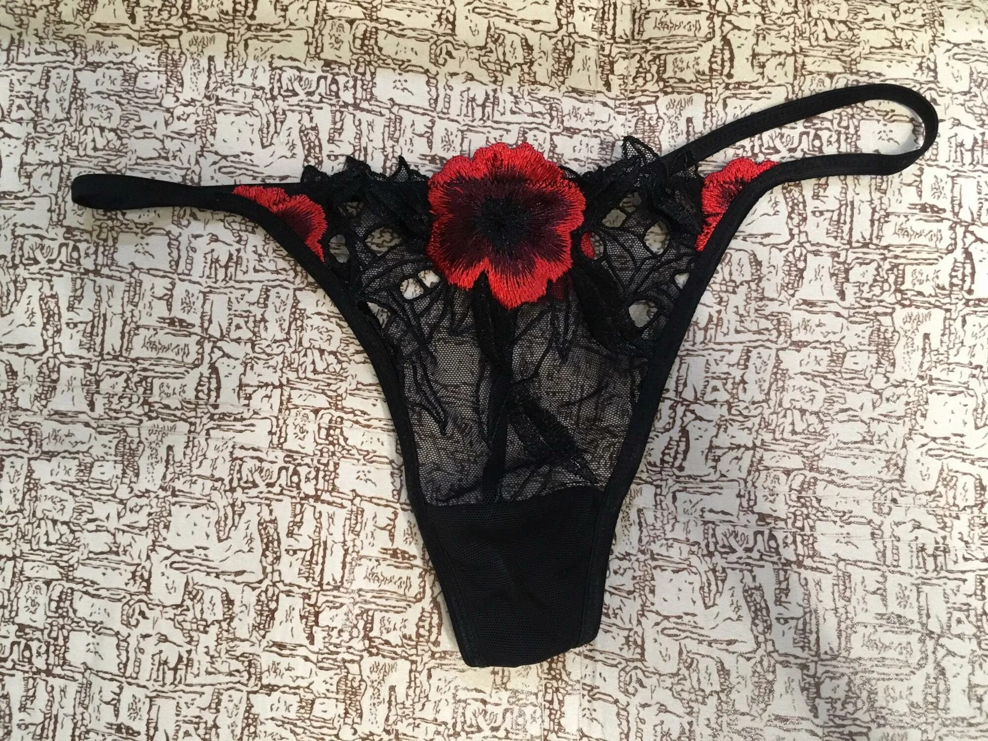 Заказать мужские стринги для клуба. Стринги супернова. Стринги нова. Купить с образные каркасные женские стринги в казани. Агент провокатор трусы сетка стринги.