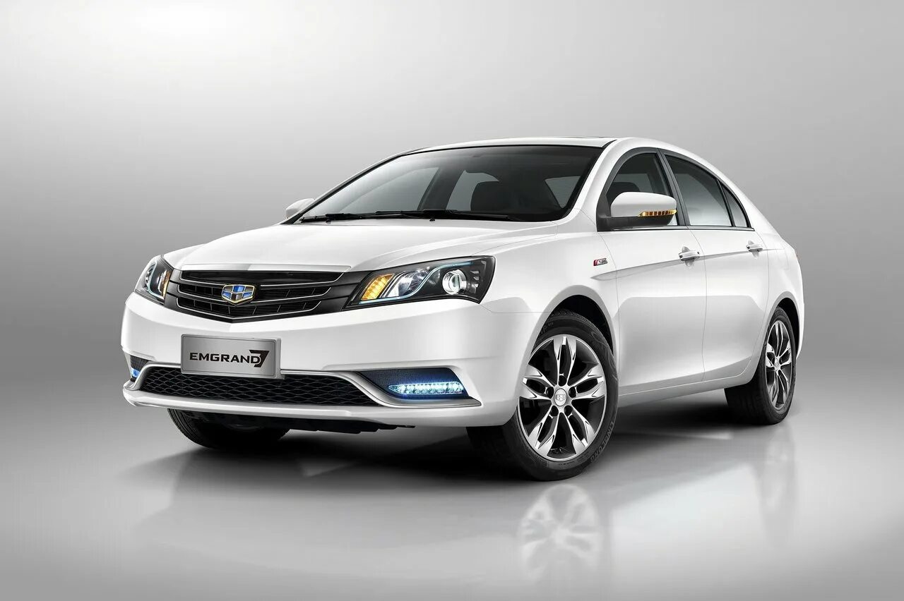 Марки автомобилей джили. Geely Emgrand 7. Geely Emgrand ec7. Gappy Emgrand ec7. Geely Emgrand 7 новый.