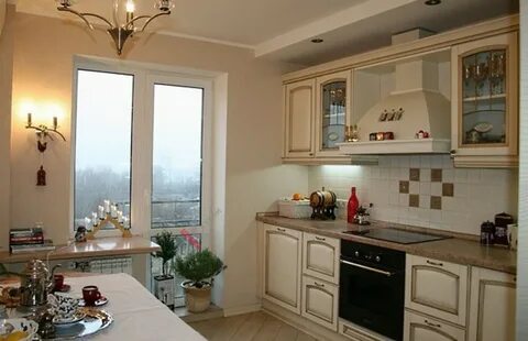 Кухня с выходом на балкон