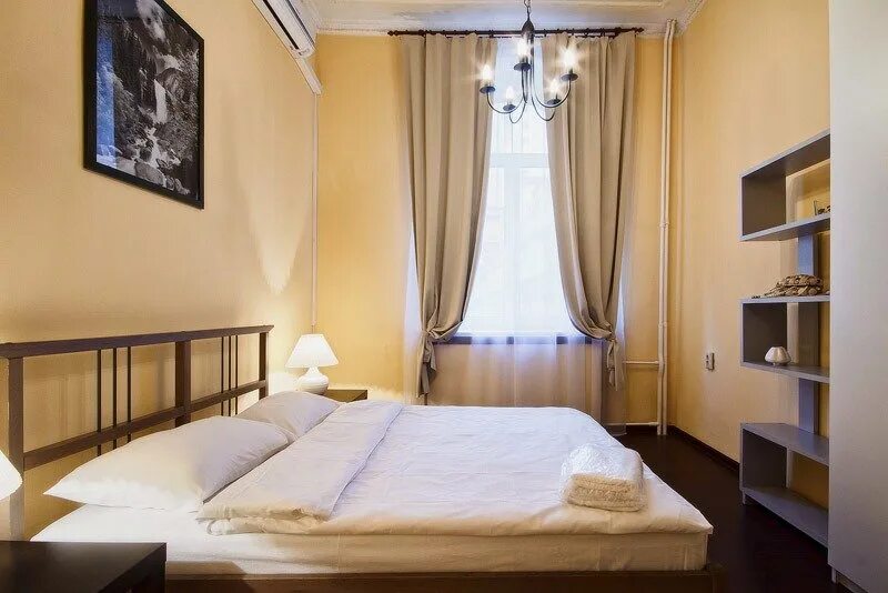Земляной вал 52/16 квартира киркорова. Квартира на 10 дней в москве. Квартира на 10 дней в москве. 2 комнатная квартира в центре москвы. Квартира на 10 дней в москве.