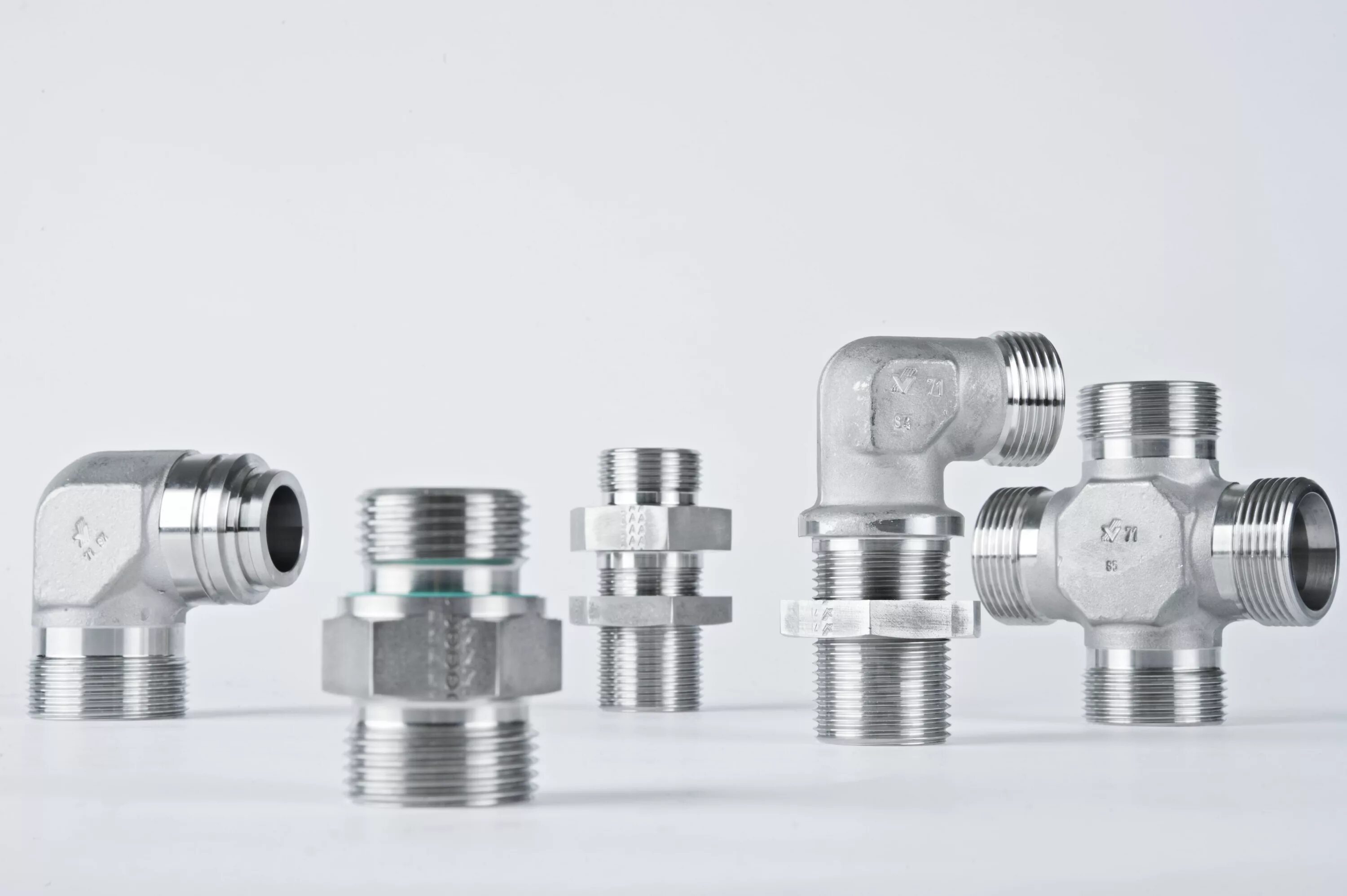 Pipe fittings(h0233). Atss27001 stainless steel ferrules. Stainless steel compression tube union, tube o. Стыковой фитинг. Фитинг обжимной штуцер dmc12m-8n.