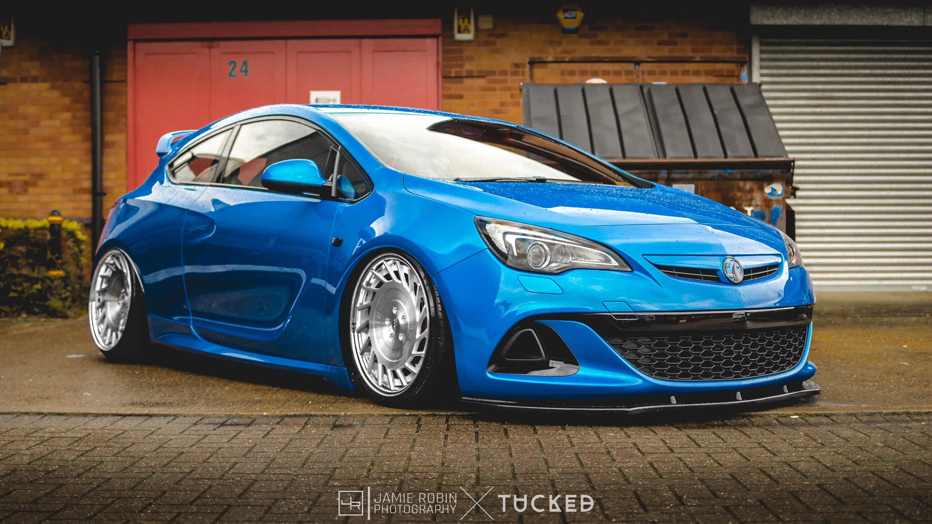 Тюнинг опель j. Opel Astra OPC Tuning. Opel Astra j OPC Tuning. Opel Astra j GTC stance. Opel Astra j стэнс.