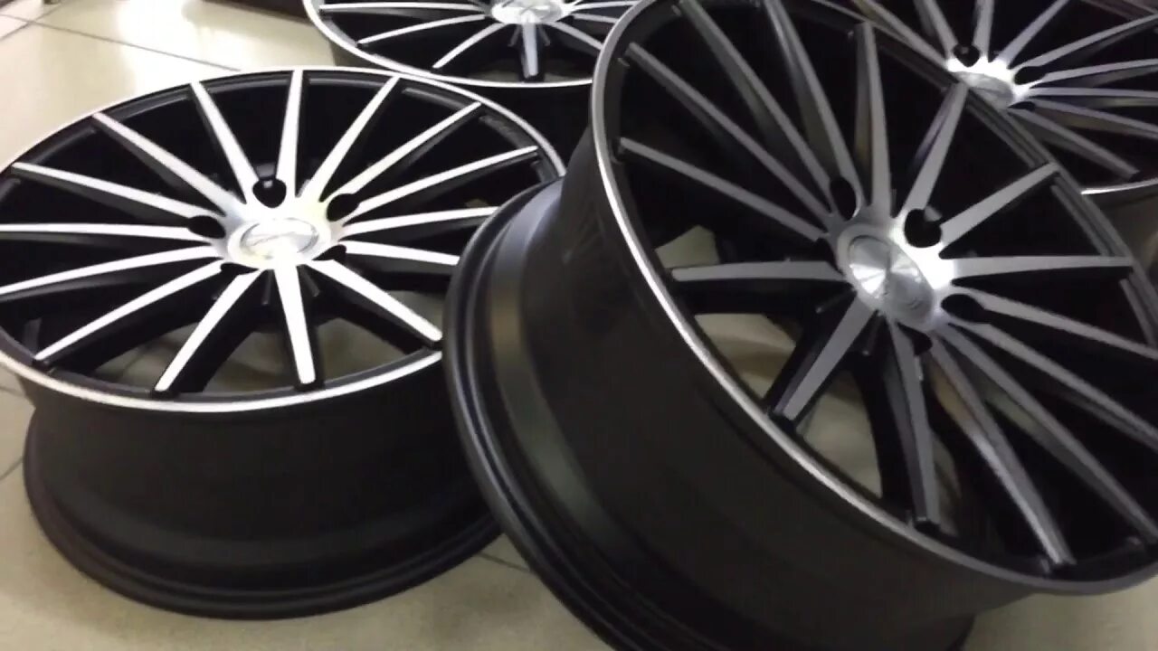 R17 5 114. Диски Vossen vfs2 r17. Vossen cv4 реплика. Vossen cv4 r17 5x114.3. Диски vfs2 Vossen r17 4x114.3.