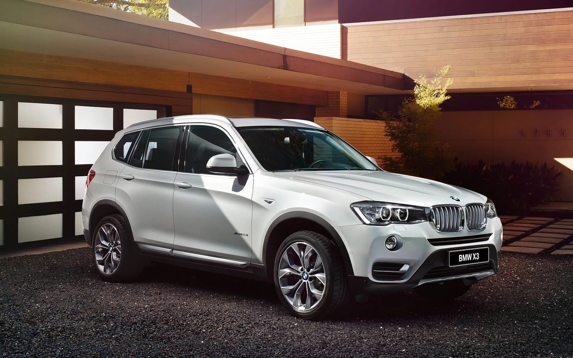 Куплю бмв х3 f25. BMW x3 f25. БМВ х3 f25. BMW x3 2015 белая. БМВ х3 f25 дизель.