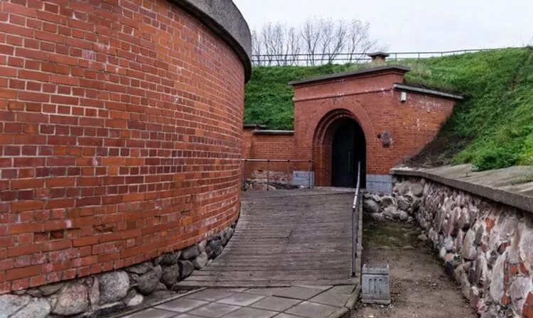 открой форт