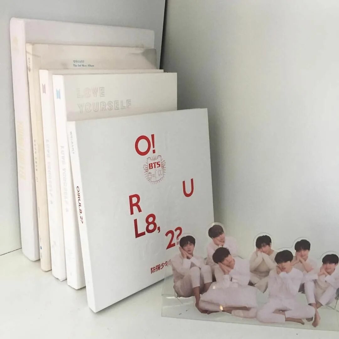 Группа exo альбомы. Коллекция к поп альбомов. K pop альбомы. Коллекция к поп альбомов. K pop альбомы.