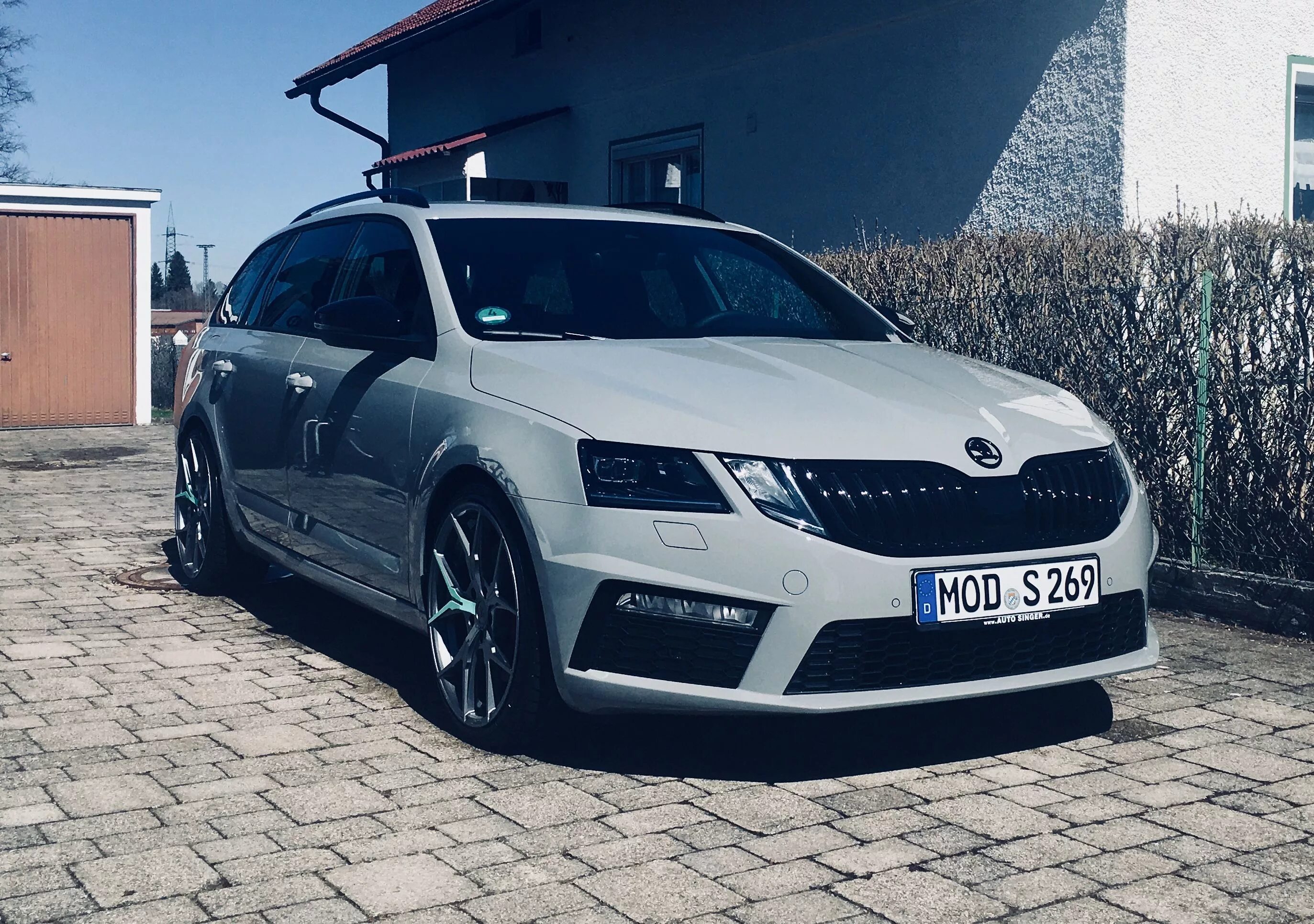 Тюнинг skoda. Skoda Octavia a7 FL RS. Шкода Октавия а7 RS. Skoda Octavia RS a7 Рестайлинг. Škoda Octavia a7 Tuning.