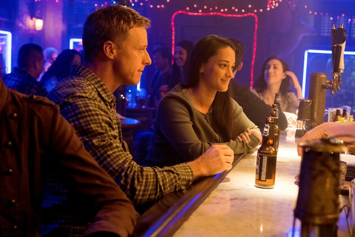 засланец из космоса 3 выход серий