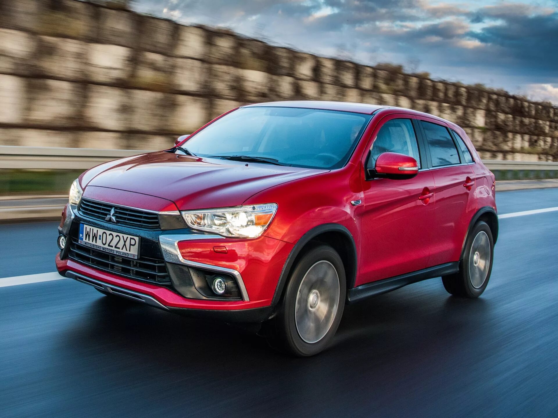 Mitsubishi ASX. Мицубиси кроссовер АСХ. Mitsubishi ASX 2023. Митсубиши кроссовер 2016. Кроссоверы 24 года