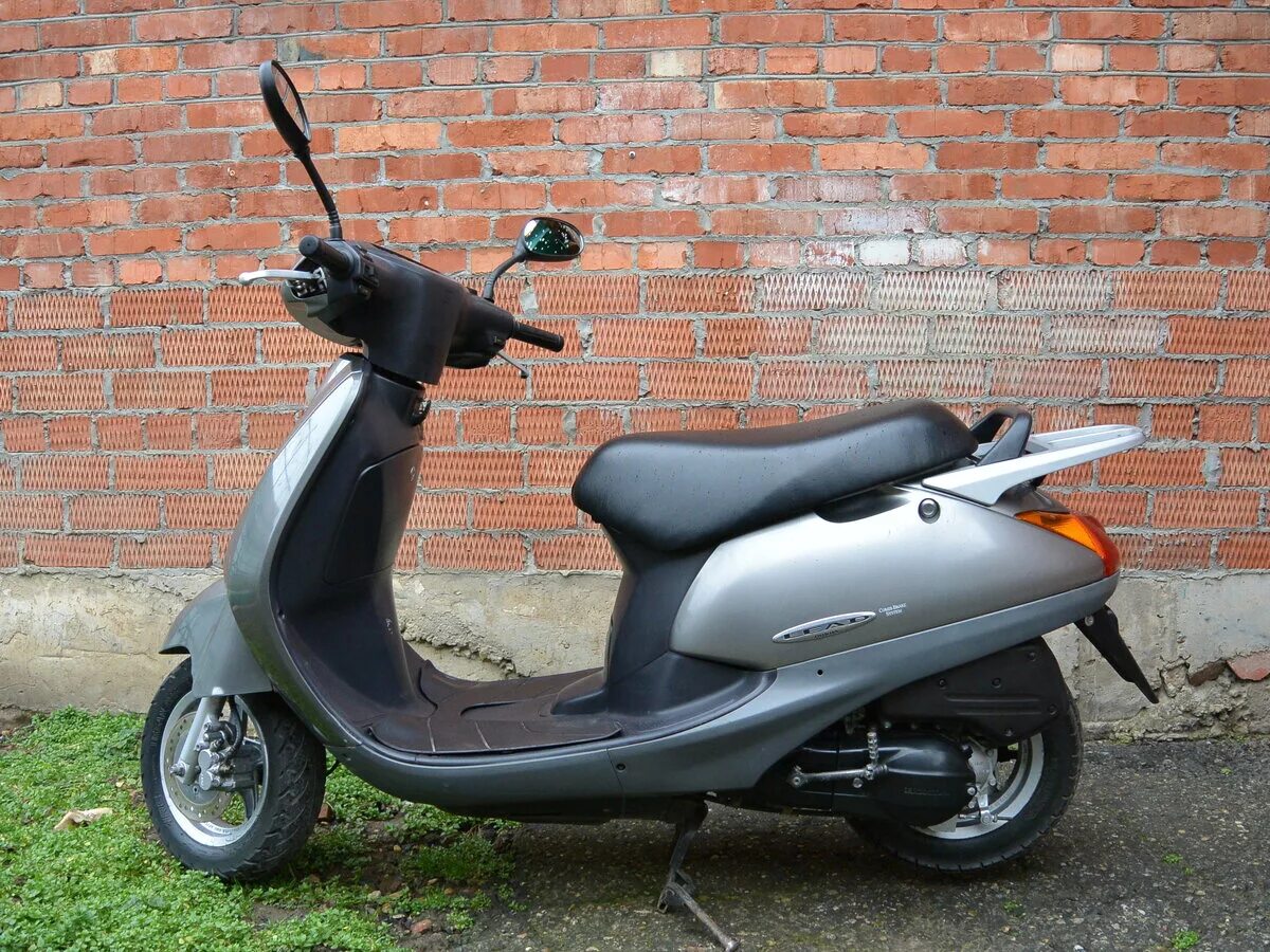 хонда дио 49 кубов. хонда дио af34. мопед honda giorno. мотороллер honda giorno. Honda 49.