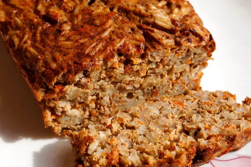 запеканка из печени говяжьей с рисом. печень с рисом в духовке. печень запеканка. печеночная запеканка в духовке. печеночная запеканка.