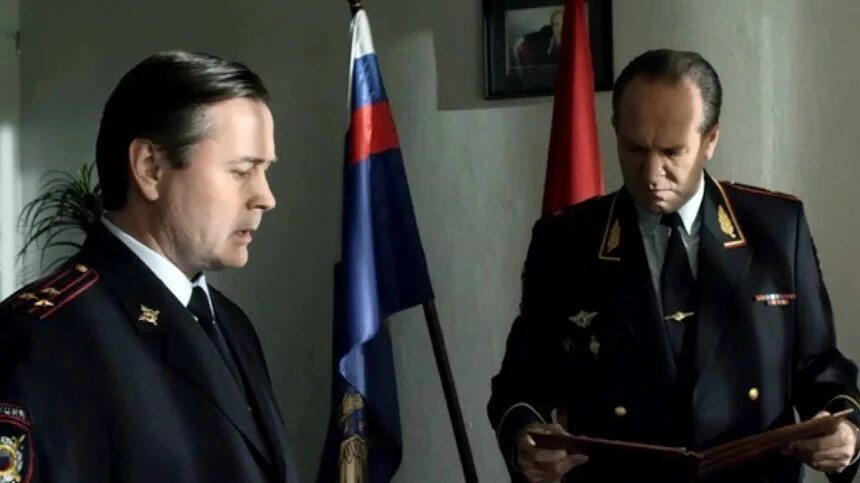 Шеф новая жизнь 5. Сериал шеф генерал лыков. генерал лыков в фильме шеф. генерал расторгуев сериал. андрей чубченко и кирилл полухин.