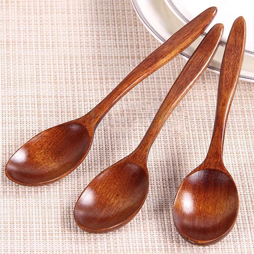 Wooden spoon. Деревянная ложка. Ложки из дерева. Деревянные ложки столовые. Деревянная ложка для еды.