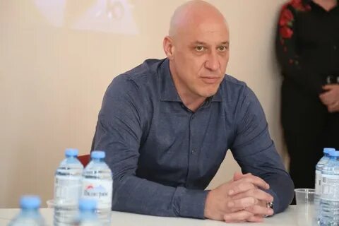 Отец дениса