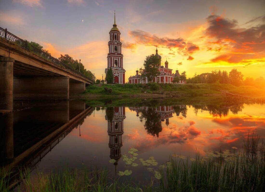 Старая русса озеро. Старая Русса Новгородская область.