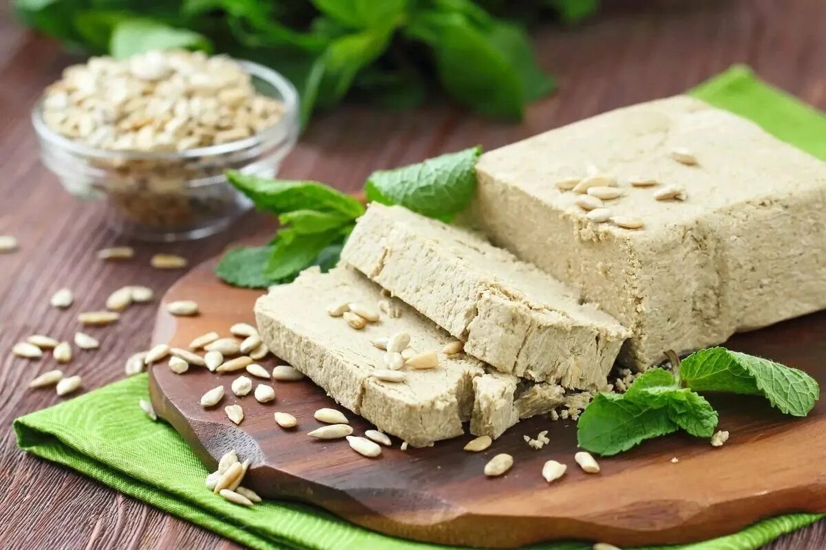 Халва из семечек. Кофейная халва. Десерт без дрожжей. Что можно приготовить из халвы. Тахинная халва (кунжутная).