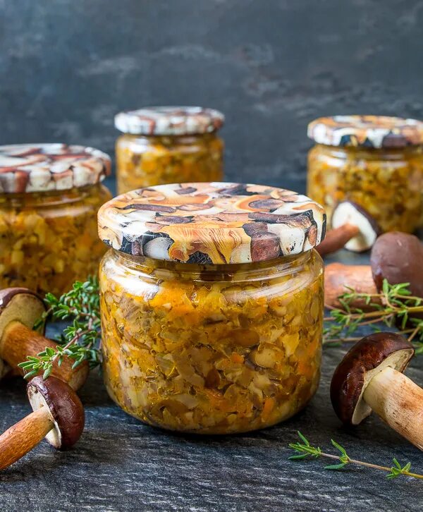 Морковь с грибами на зиму