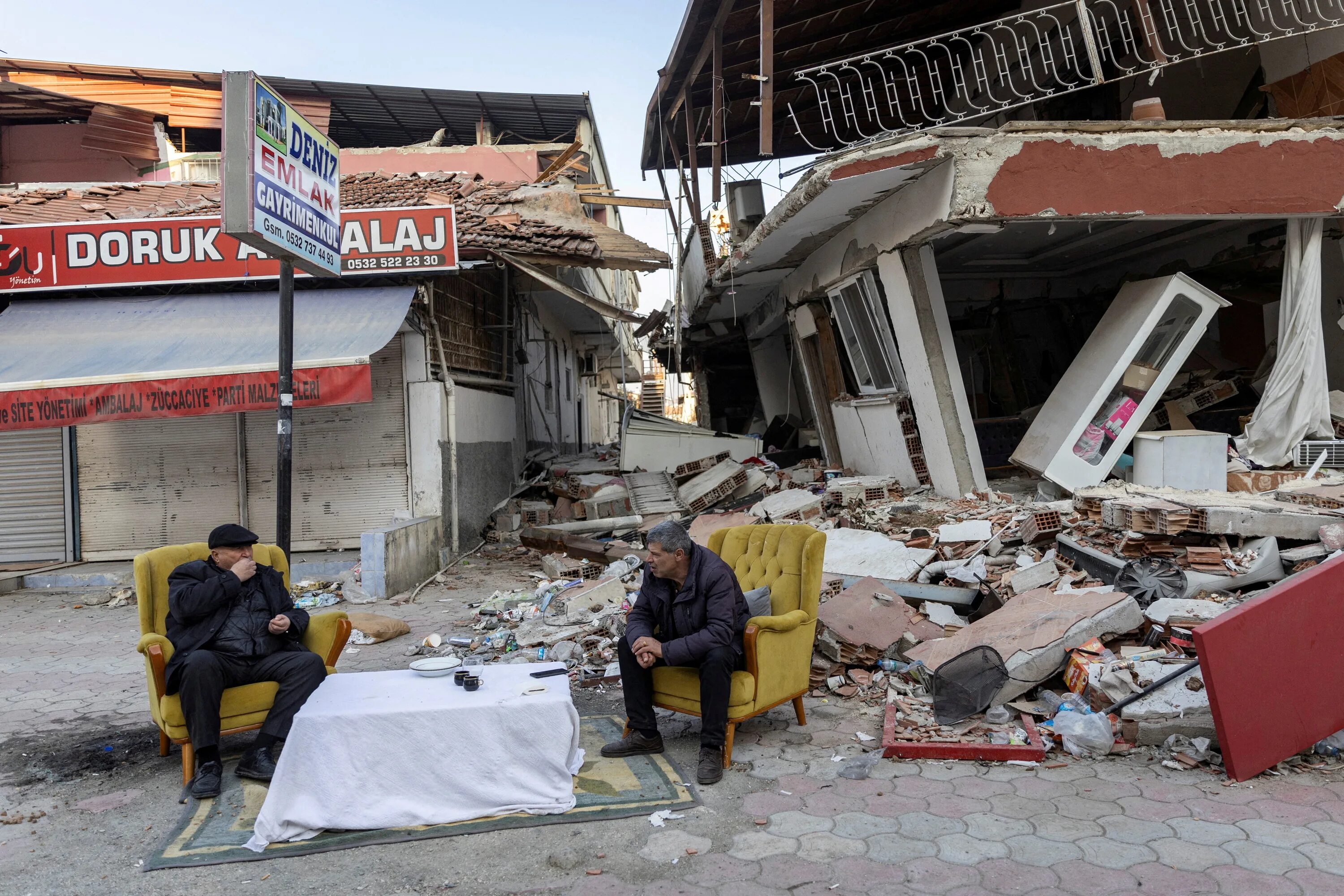 Землетрясение в Турции 6 февраля 2023. Землетрясение в Сирии 2023. Хатай землетрясение сейчас. Землетрясение в Турции 2023.