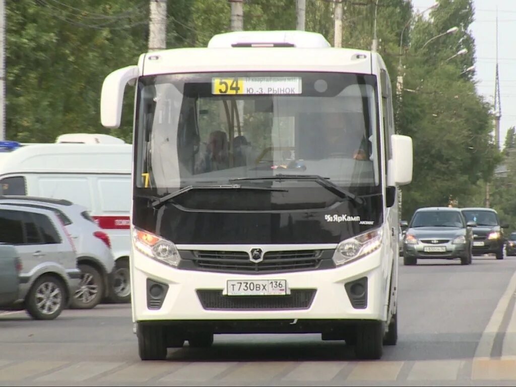 Автобусы воронеж изменения. Автобус Воронеж. Воронежский автобус. Маршрутки Воронеж. Воронежские маршрутки.