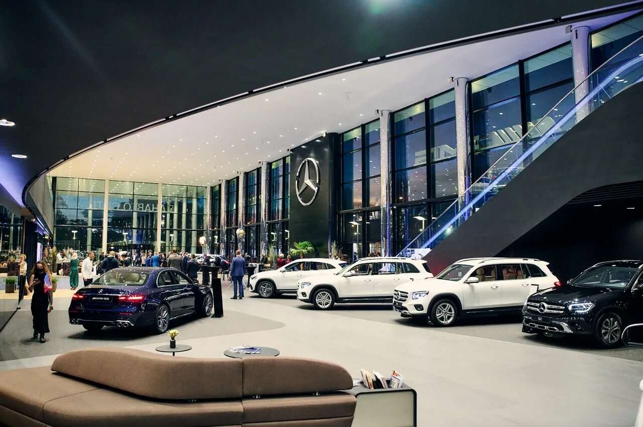 Панавто москва мерседес. Панавто мерседес на мкаде. mercedes benz панавто москва. панавто сити мерседес. панавто магистральная.