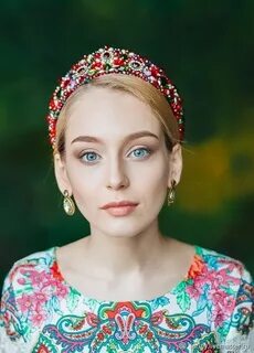 Кокошник для волос