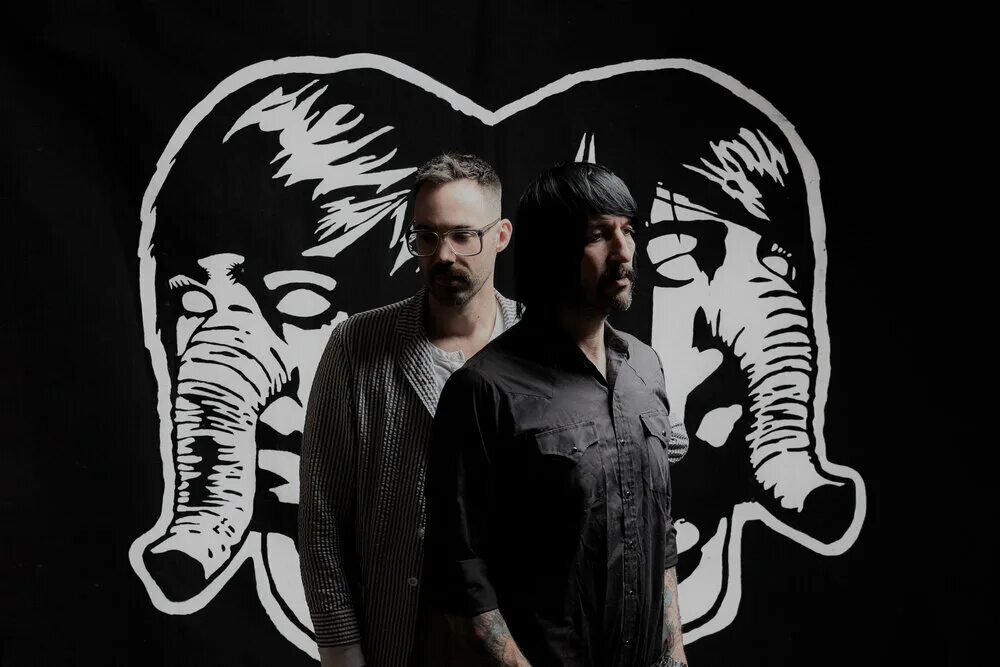 An from is dead. Death from above 1979. death from above 1979 freeze me. death from above 1979 2005 live. death from above солист.