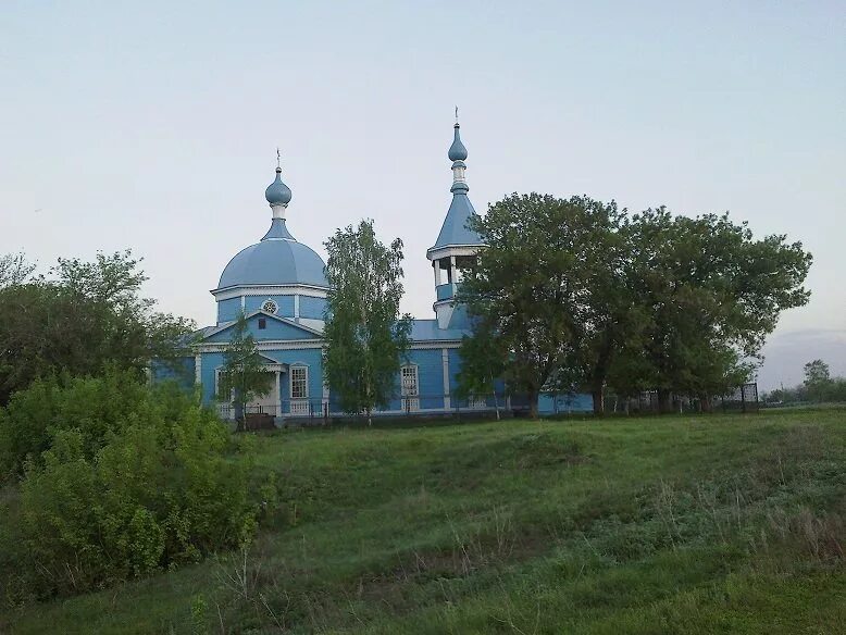 Ивановка тамбовская область сампурский. Храм Петровка Сампурский район. Село Петровка Сампурский район. Тамбовская область Сампурский район село Петровка. Храм в селе Петровка Сампурского района.