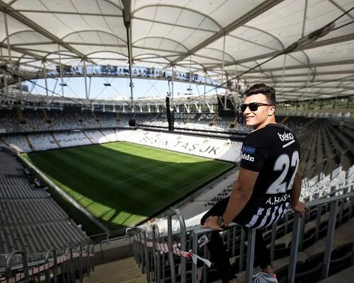 Стадион бешикташ. Vodafone Arena. Стадион «Vodafone Arena». Стамбул Арена.