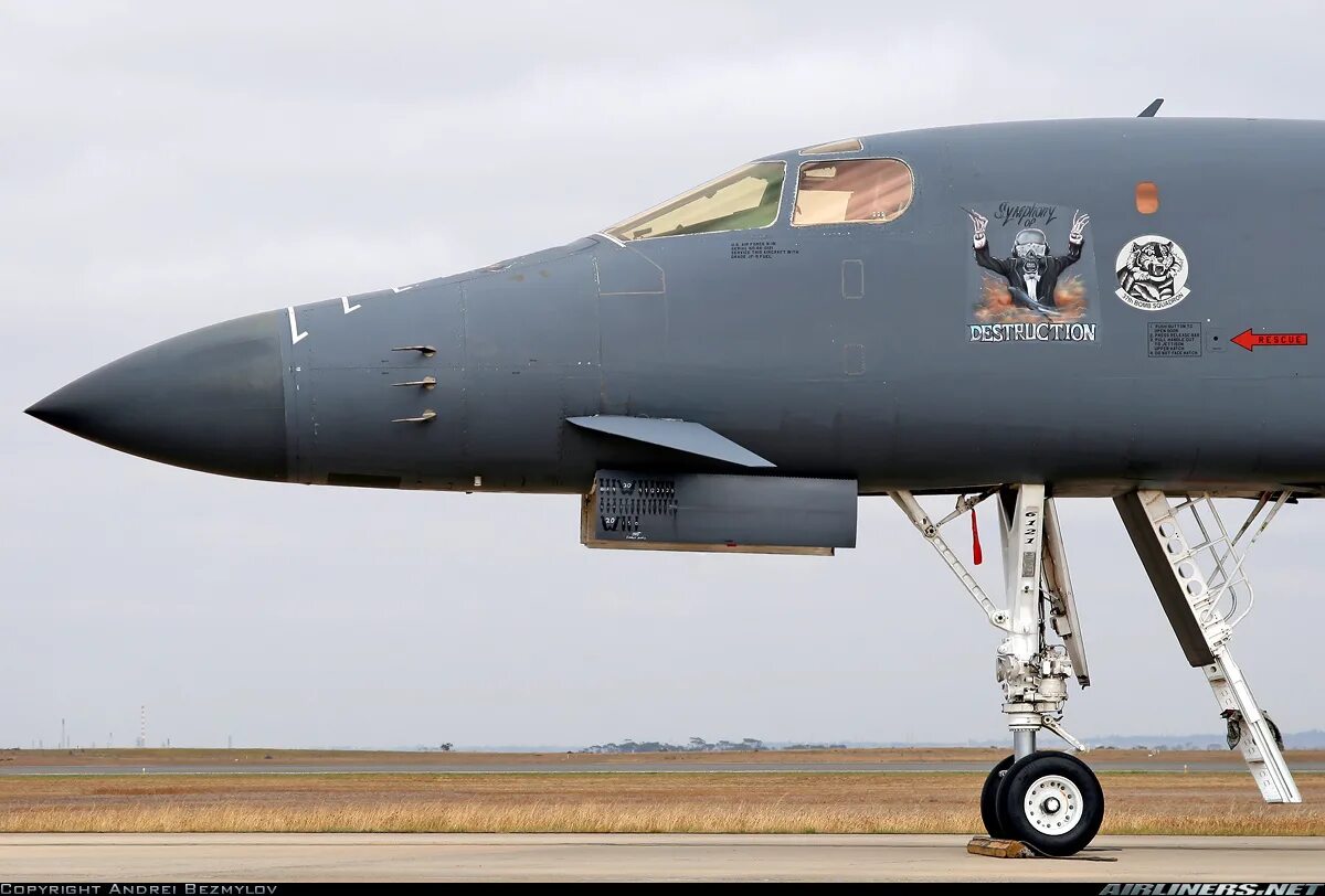 Rockwell b-1 «Лансер. Rockwell b-1b Lancer. B 1b Lancer самолет. Rockwell b-1 Lancer ВВС США.