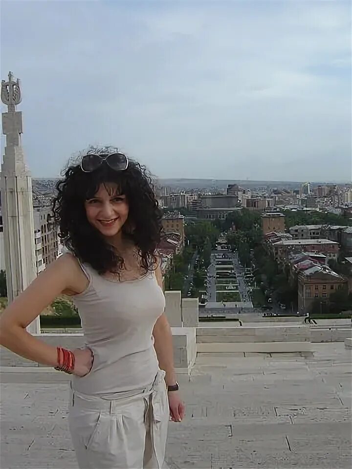 Лена Ереван. Лена из Еревана. Дрампян гинеколог Ереван. Лена Ереван без макияжа.