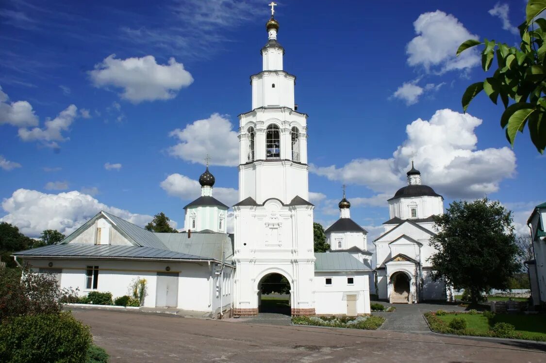 Рыльский Свято-Николаевский монастырь. Рыльский Свято Никольский монастырь. Рыльский Свято-Николаевский мужской монастырь Курская область. Свято Николаевский монастырь Рыльск. Рыльск святой