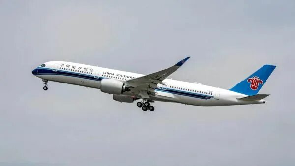 china-airlines-a350-900-f-wzgv-b-1890195tko-tls-airbuslrw China airlines, Airlin
