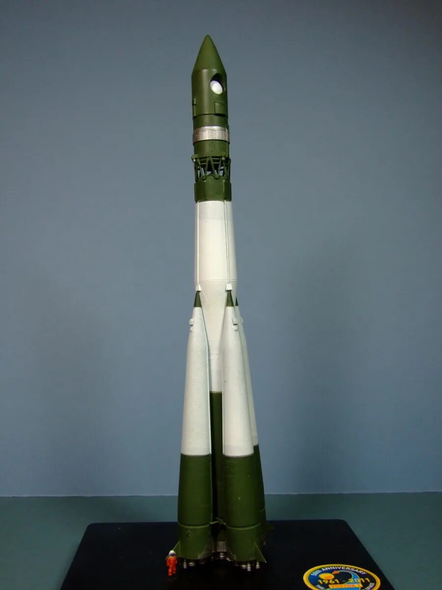 Ракета восток гагарин фото. Ракета Восток 1. Восток ракета-носитель Гагарина. Ракета Восток 1 СССР. Ракета Восток 1 Гагарин.