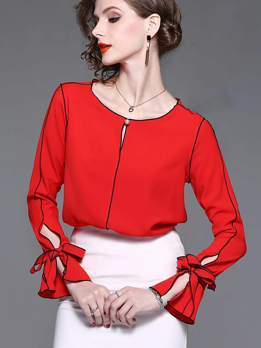 Красная блузка сочетается. Красная блузка. красивая красная блузка. красная кофта. блузка белая с красным.