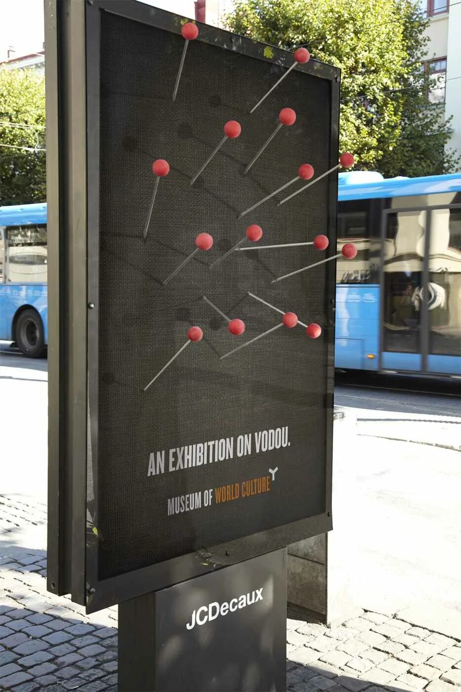 Новые рекламные идеи. Новые рекламные идеи. Креативные идеи для рекламы. Креативные баннеры. Рекламный постер.