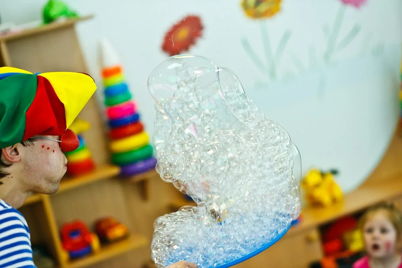 Детский праздник мыльные пузыри. Мыльное шоу для детей. Шоу мыльных пузырей для детей. Мыльное шоу для детей. Мыльное шоу для детей.