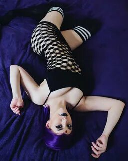 Slideshow sarawr cosplay leaks.