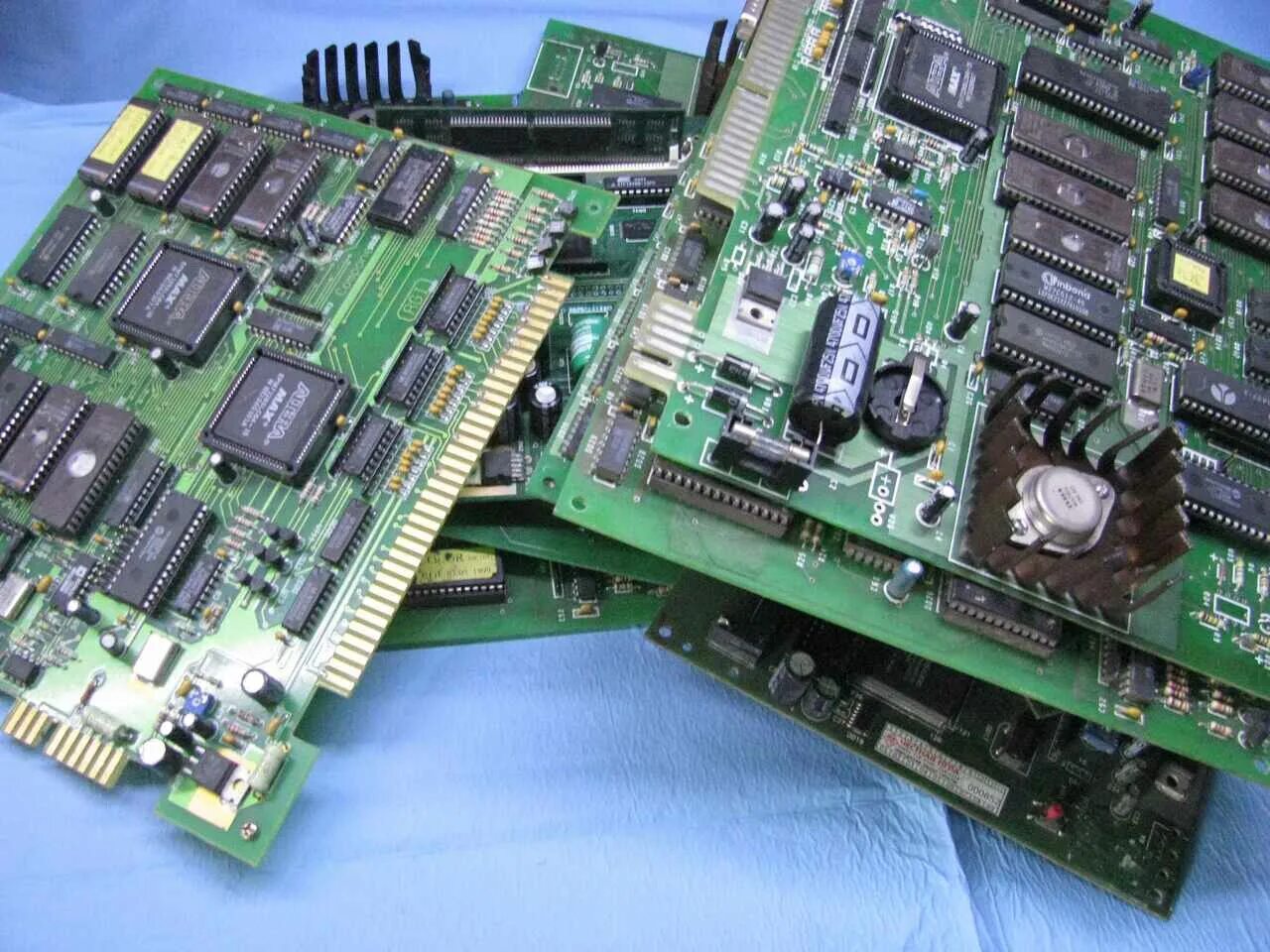 Модульные платы. Плата для игрового автомата d. Tds-p030l4rgb. Axiomtek capa500vhgga-q170. Модульные платы.