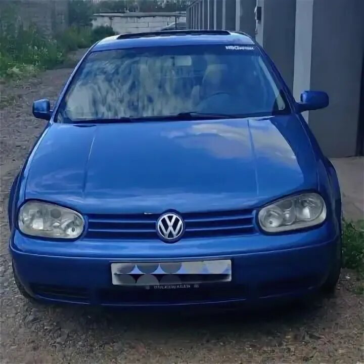 Купить фольксваген 1999. Регрофка стекло Volkswagen Golf 4 1999. Ключ Volkswagen Golf 4 1999. Регрофка стекло кнопка Volkswagen Golf 4 1999. Гольф 4 выделяющиеся цвета.