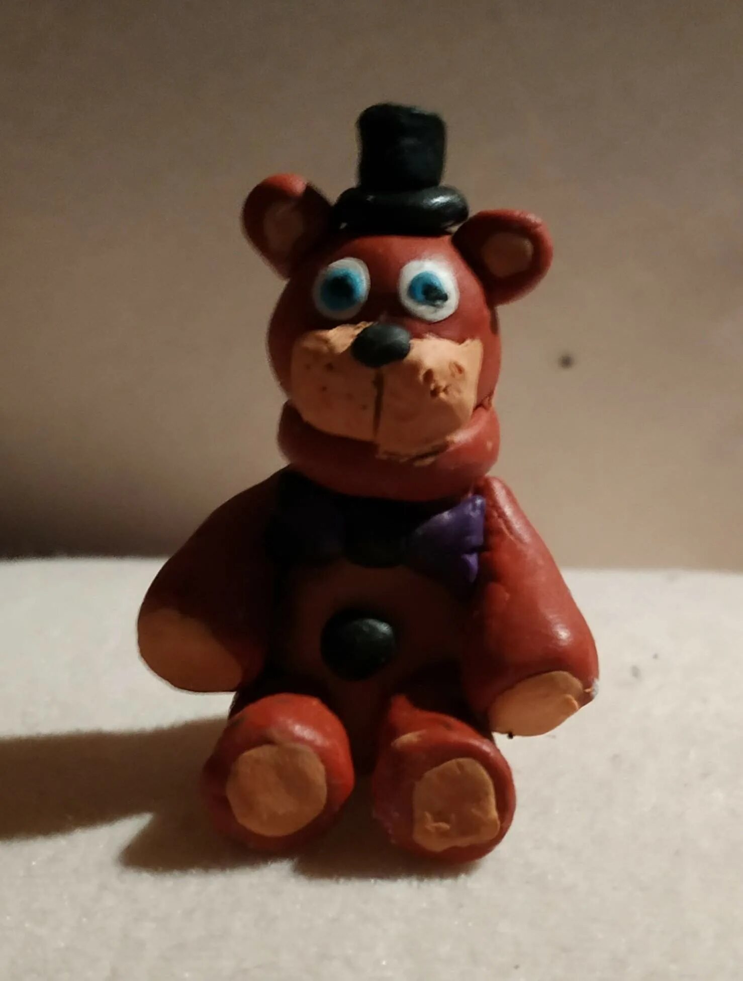 слепить из пластилина фредди из фнаф 1. робот медведь из пластилина. пластилиновый мишка фредди. фнаф 4 кошмарный фредди из пластилина. лепка мишка фредди.