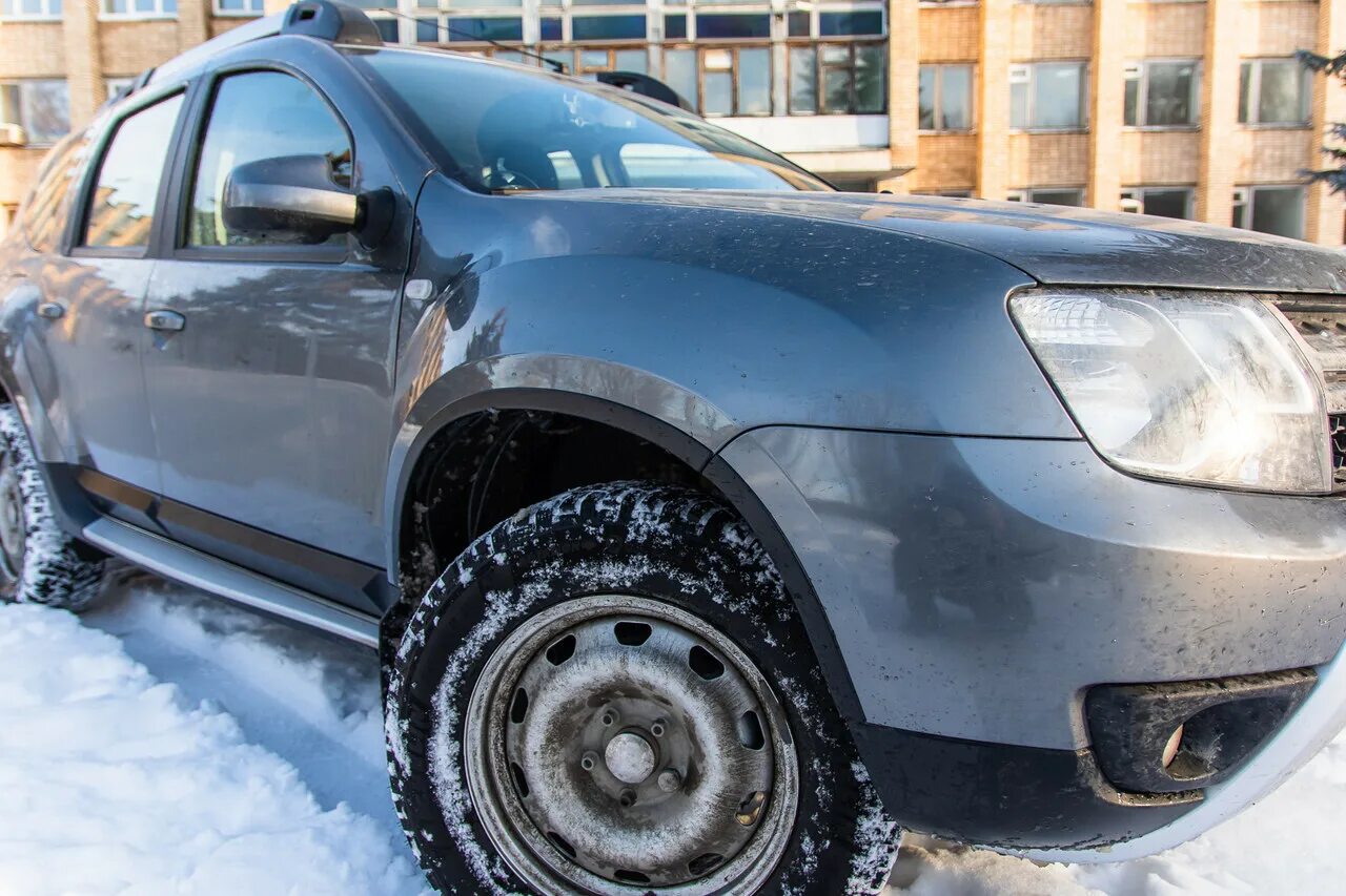 Расширители колесных арок Рено Дастер 2021. Накладки на арки Renault Duster 2011. Расширители колесных арок Duster 2021. Расширители арок на Рено Дастер 2021. Накладки дастер 2