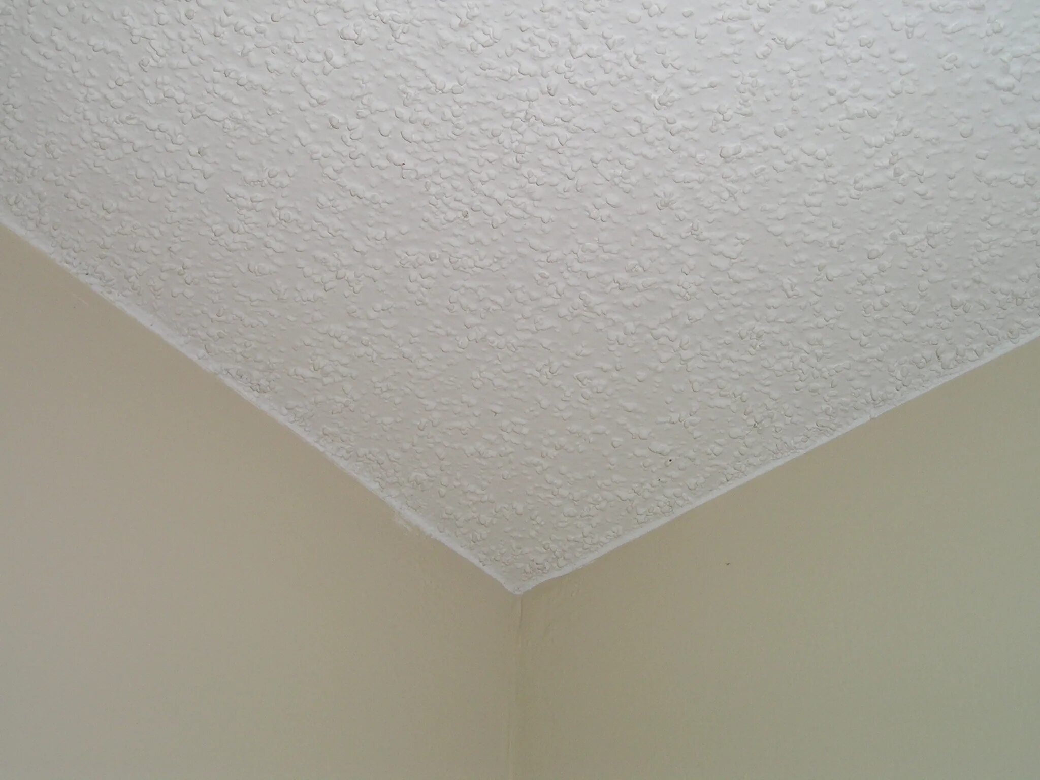 How To Paint a Ceiling - Bunnings Australia