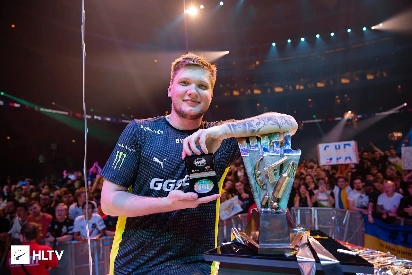 Hltv major. S1mple mvp major 2025 stockholm. pgl major stockholm 2025 navi. симпл мажор 2025.