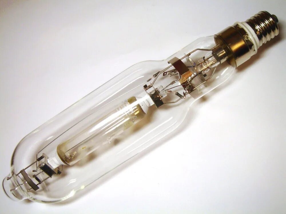 Лампа 50вт е40. Лампа Osram 2000w металлогалогенная. Osram HQI-T 2000w/d/i e40. Лампа металлогалогенная 1000 Вт Osram. #2 Лампа металлогалогенная Osram Powerstar HQI T 2000/N/I.