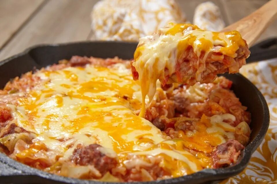 Вторые блюда быстро в духовке рецепты. Блюда с фаршем. вкусный ужин из фарша. вторые блюда с фаршем. ужин из фарша и картофеля.