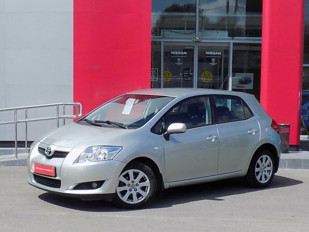 Toyota Auris 2008. Toyota аурис 2008. Машина Тойота аурис 2008 года. Тойота аурис 2008 1.6.