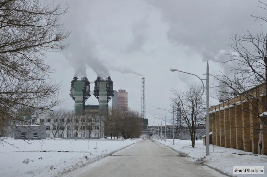 Подслушано дорогобуж смоленская область в контакте. Завод в Дорогобуже Смоленской области. Дорогобуж Акрон Смоленская область. Дорогобуж химический завод. Поселок Верхнеднепровский Смоленской области завод.