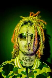 Рэпер с дредами