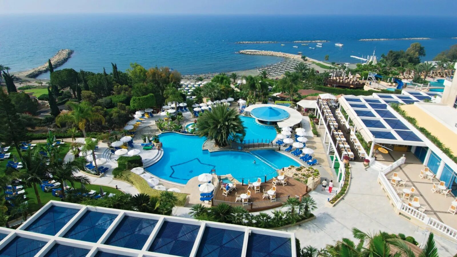 Отели кипра 4. Кипр медитеран лимассол. кипр лимассол отели. mediterranean beach hotel. отель медитерраниан кипр фото.
